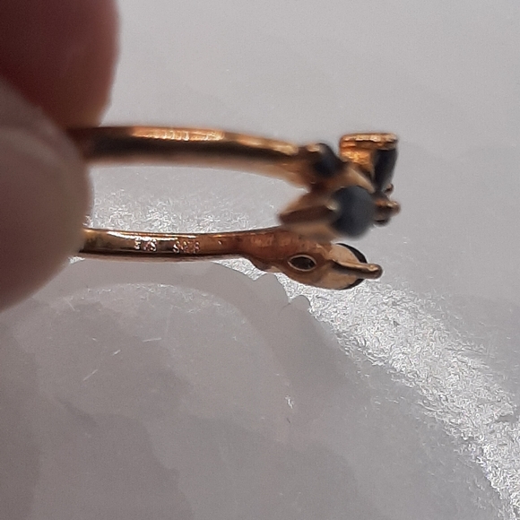 R838 Sterling Silver Vine Ring - Charmed Aroma - Picture 7 of 8